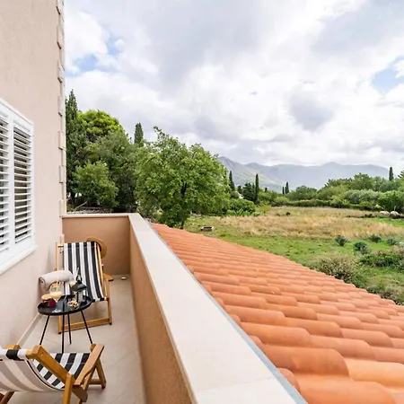 With 3 And Jacuzzi Lejlighed *